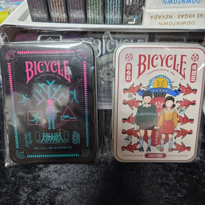 [BUNJANG] Bicycle Squid Game Collaboration Limited Edition Tin Case Playing Cards / 마술 플레잉 카드 바이시클 오징어게임 틴케이스 콜라보 한정판 일괄