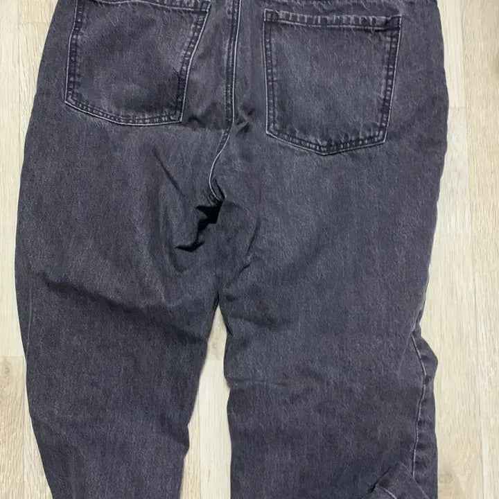[BUNJANG] Ourdays Semi Wide Black Denim L / 아워데이즈 세미 와이드 블랙 데님 L