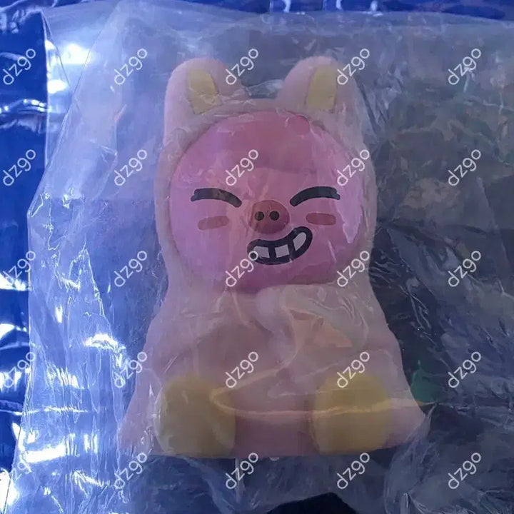 [BUNJANG] Stray Kids SKZOO Dwaekki Light Mascot Gacha / StrayKids SKZOO 라이트 마스코트 가챠 dwaekki 돼끼