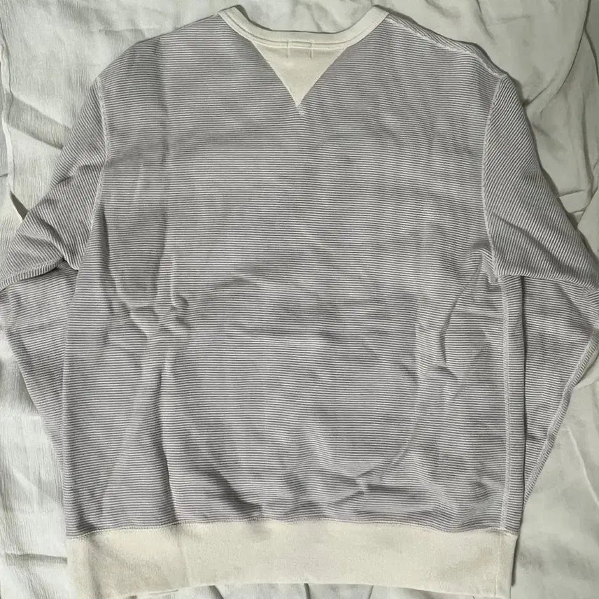[SOLD OUT] 루프앤웨프트 그레이핀보더 스웻셔츠 L(100)