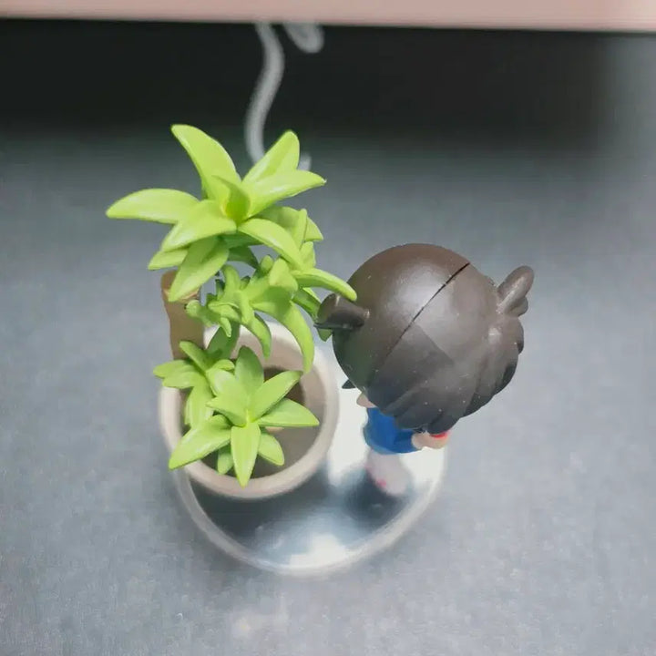 [BUNJANG] Detective Conan Desk Partner Pen Stand Figure / 명탐정 코난 책상위의 파트너 펜 스탠드 피규어