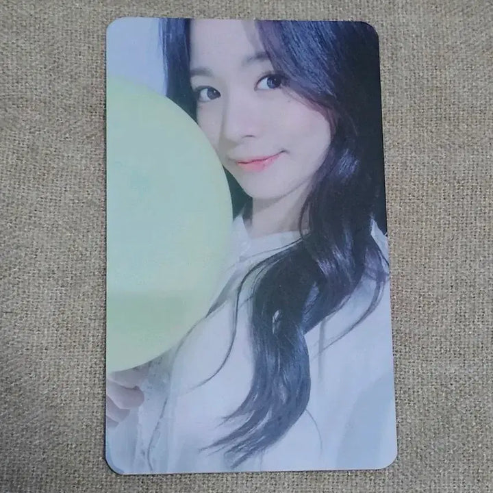 [BUNJANG] fromis_9 Lee Chaeyoung Lucky Draw Photocard / 프로미스나인 이채영 두근두근 약속회 포카