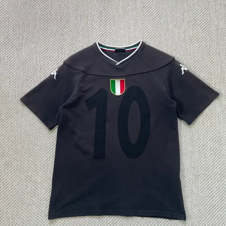 [BUNJANG] Kappa Italy Tricolor Shield Numbering Football Jersey J04418 / 카파 이탈리아 트리컬러 실드 넘버링 풋볼 저지 J04418