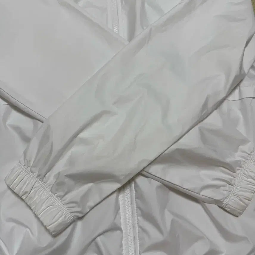 [SOLD OUT] 나이키 화이트 바람막이