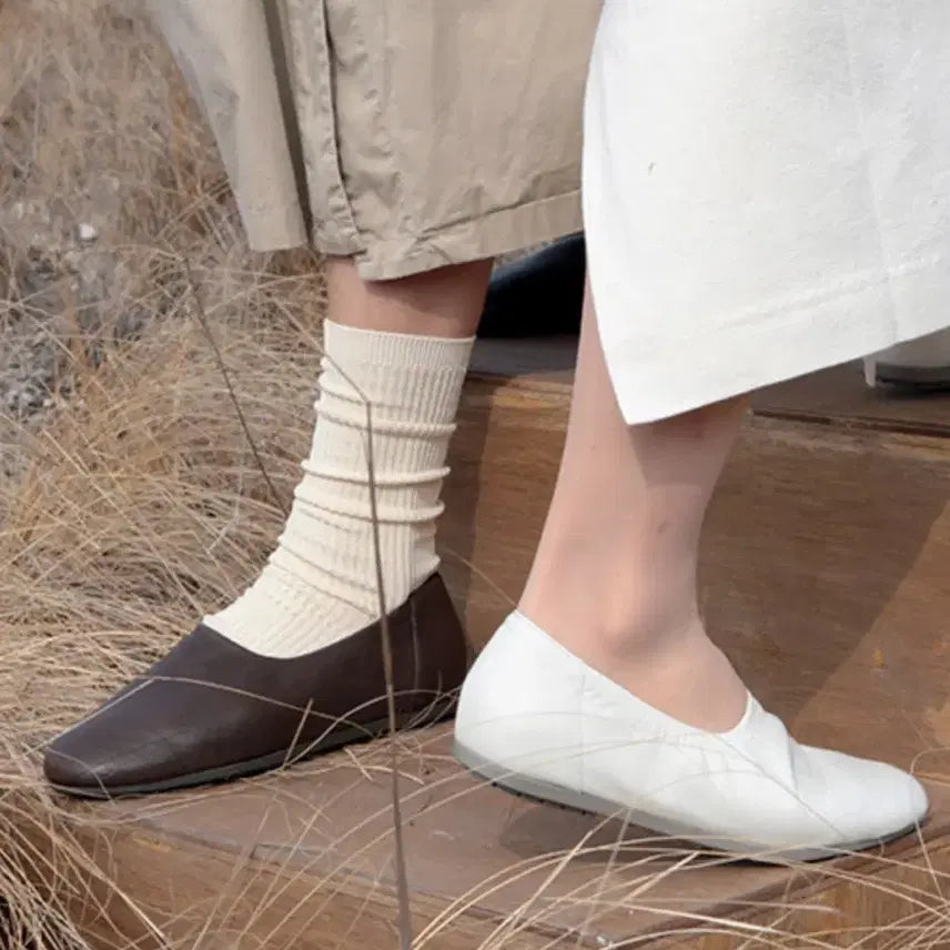 [BUNJANG] YURT Lambskin Balletcore Flat Shoes Warm White / 유르트 양가죽 플랫