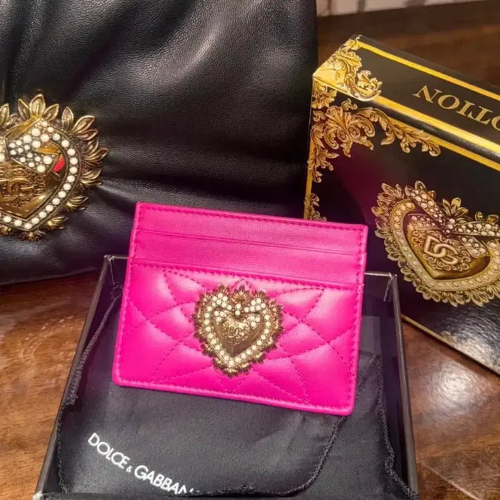 [BUNJANG] Dolce &amp; Gabbana Devotion Hot Pink Card Holder / 돌체앤가바나 디보션 핫핑크 카드지갑