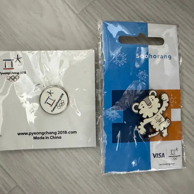 [BUNJANG] Soohorang Official Emblem Badge 2018 Pyeongchang Olympics / 2018년 평창올림픽 엠블럼 수호랑 공식 뱃지 판매합니다