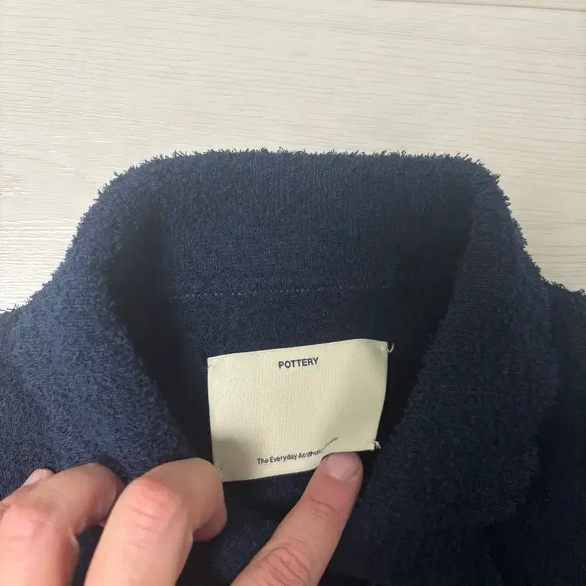 [SOLD OUT] 포터리 부클 폴로 니트 네이비 3사이즈