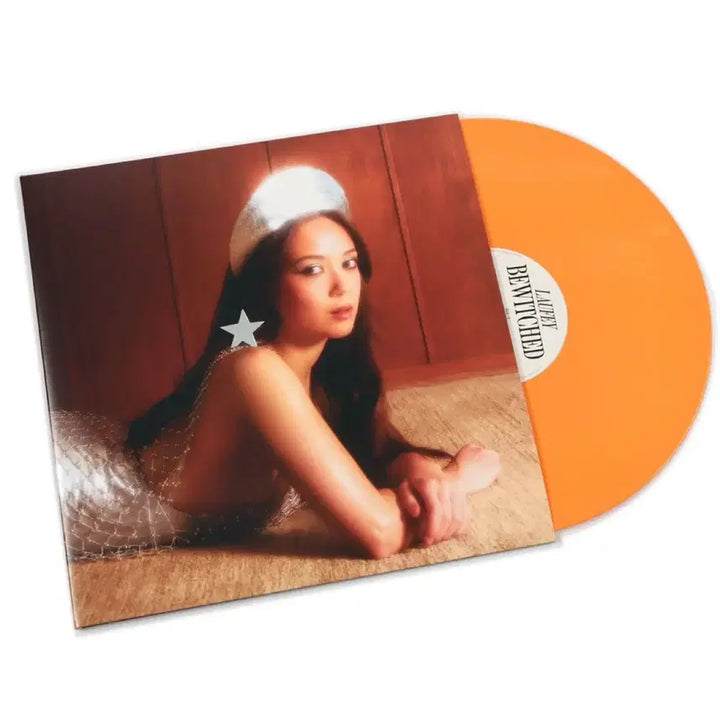 [BUNJANG] 레이베이(Laufey) Bewitched LP [오렌지 컬러] / 레이베이(Laufey) Bewitched LP [미개봉 오렌지 컬러]