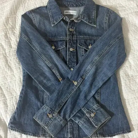[BUNJANG] ZARA Denim Shirt / 자라 ZARA 데님 셔츠