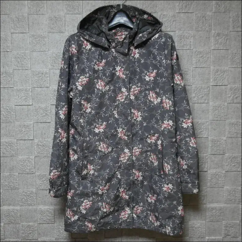[BUNJANG] Treksta Floral Pattern Hooded Coat / 트렉스타의 매력적인 꽃무늬 후드 코트