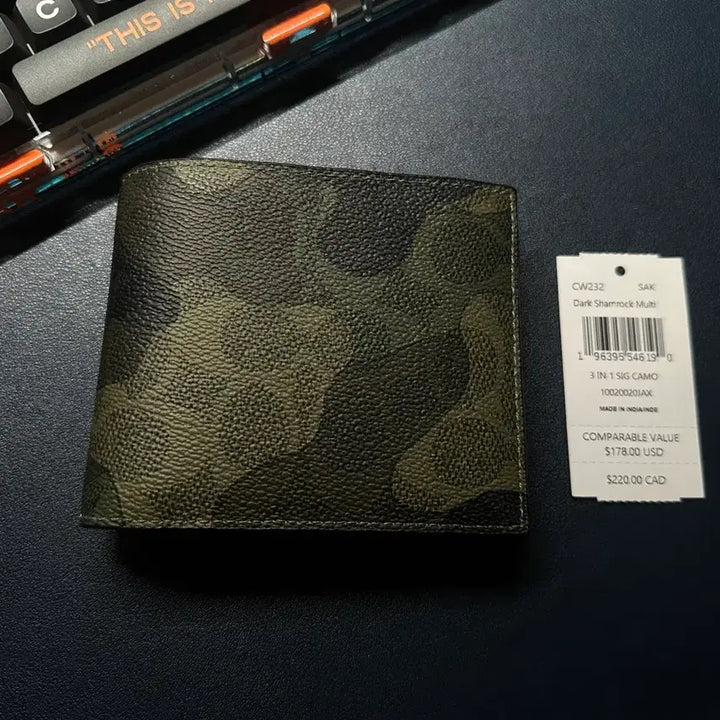 [BUNJANG] Coach Dark-Shamrock Bifold Wallet / 코치 다크샴룩 반지갑