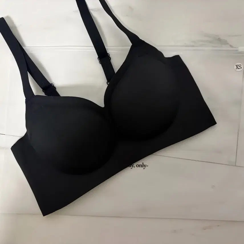[BUNJANG] BodyOnly OnlyFit Bra - Black XS / [새상품] 바디온리 온리핏브라-노와이어 블랙 XS
