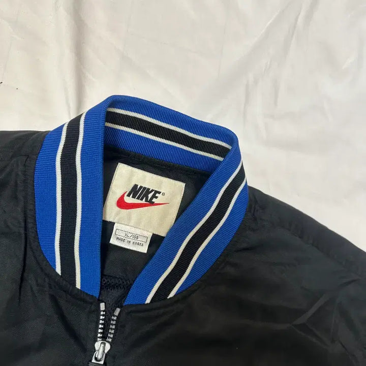[BUNJANG] Nike 00s Swoosh Black Blouson Jacket / 나이키 00s 스우시 블랙블루종 105