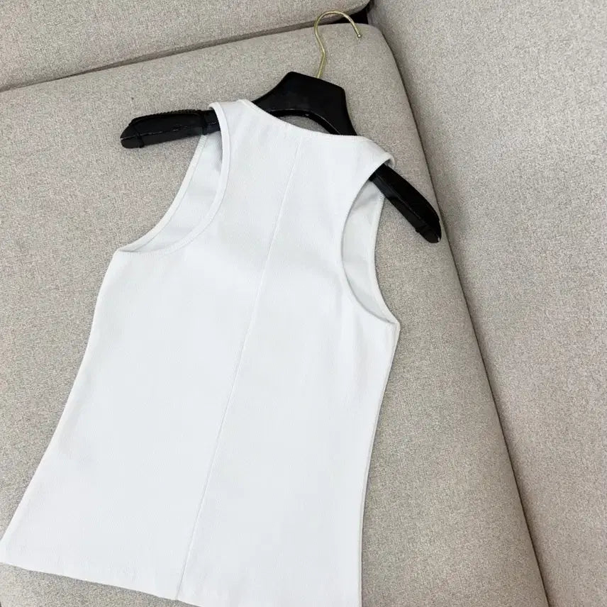 [SOLD OUT] 교신안함)화이트 유넥 나시