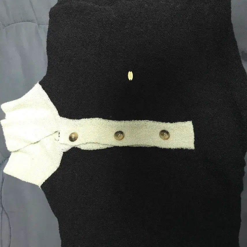 [BUNJANG] SATUR Black Knit Cardigan / SATUR 세터 블랙 니트