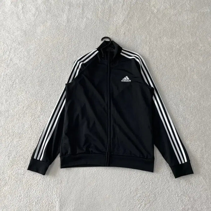 [BUNJANG] Adidas Black Track Top Jersey (Size L) / L 아디다스 블랙 트랙탑 삼선 져지 100