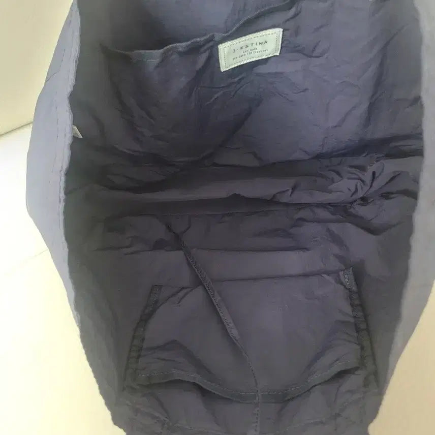 [BUNJANG] J.ESTINA Navy Nylon Shoulder Bag / J.ESTINA 제이에스티나 네이비 나일론 숄더백