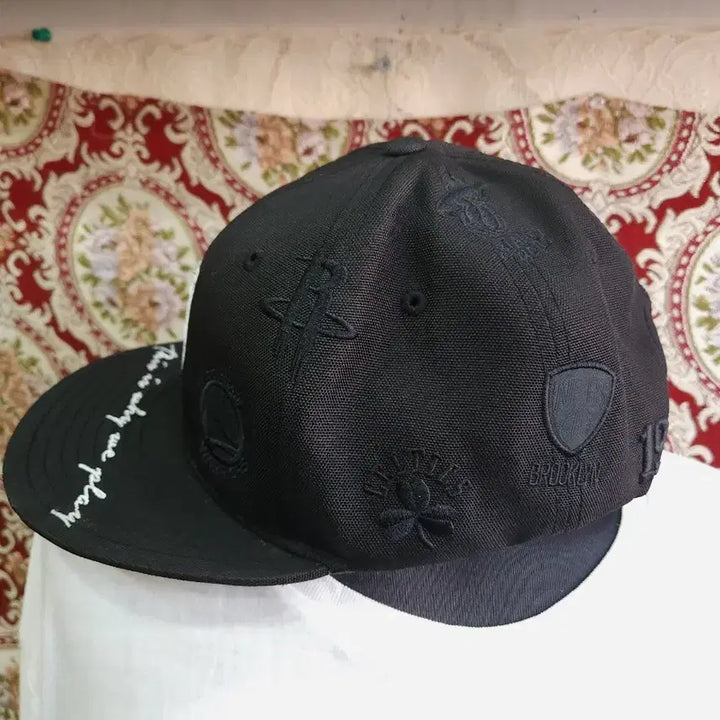 [BUNJANG] NBA All Teams Embroidered Logo Snapback Cap / NBA 올팀 자수로고 스냅백