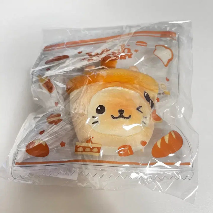 [BUNJANG] NCT WISH Bakery Stress Bread Bubble Cat Keychain / 엔시티 위시 베이커리 스트레스브레드 버블냥