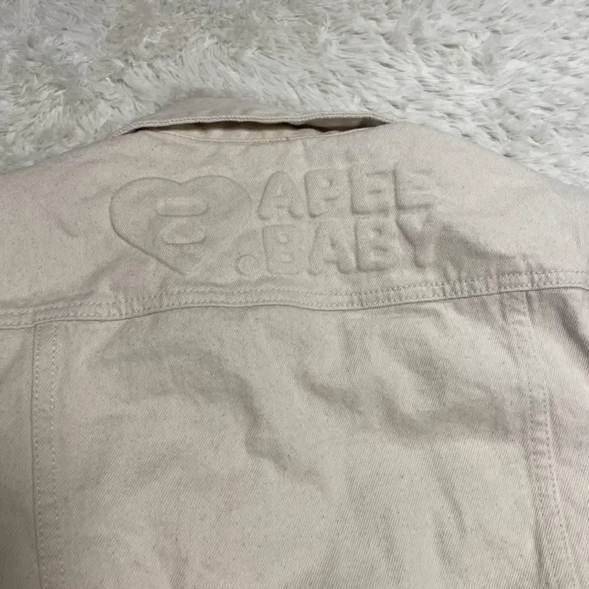 [BUNJANG] APEE Denim Jacket Ivory / APEE 데님자켓 아이보리