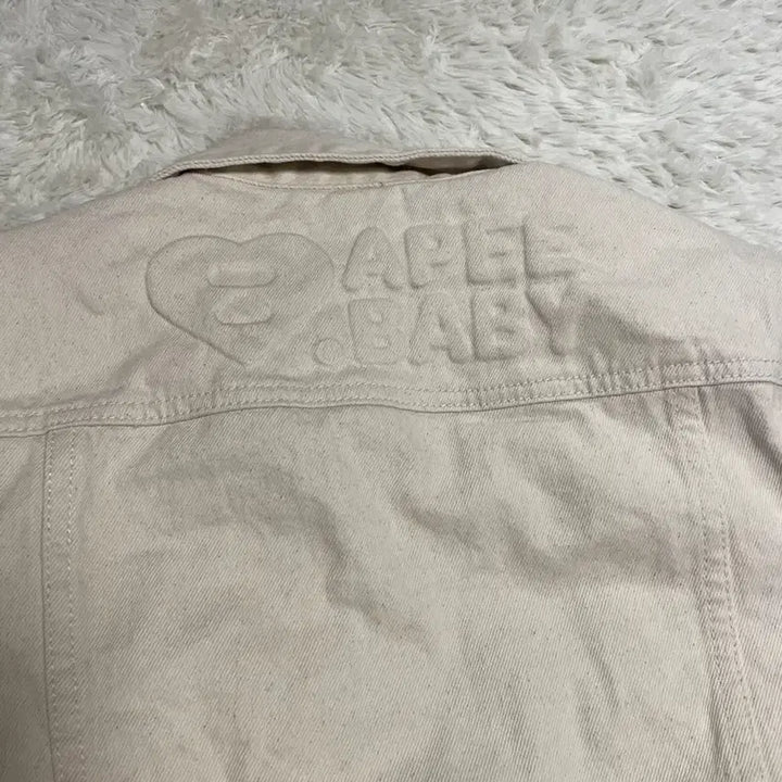 [BUNJANG] APEE Denim Jacket Ivory / APEE 데님자켓 아이보리
