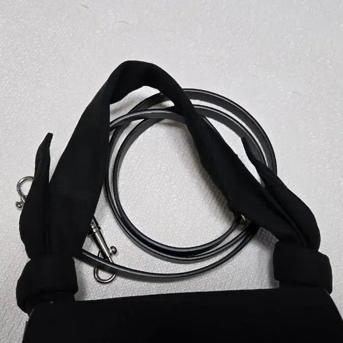 [SOLD OUT] 새것 찰스앤키스  크로스백 토트겸용 (정가9만)