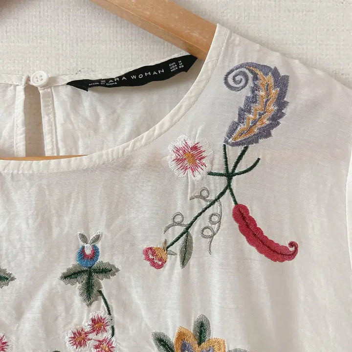 [BUNJANG] ZARA Embroidered Layered Blouse / 자라레이어드 자수블라우스