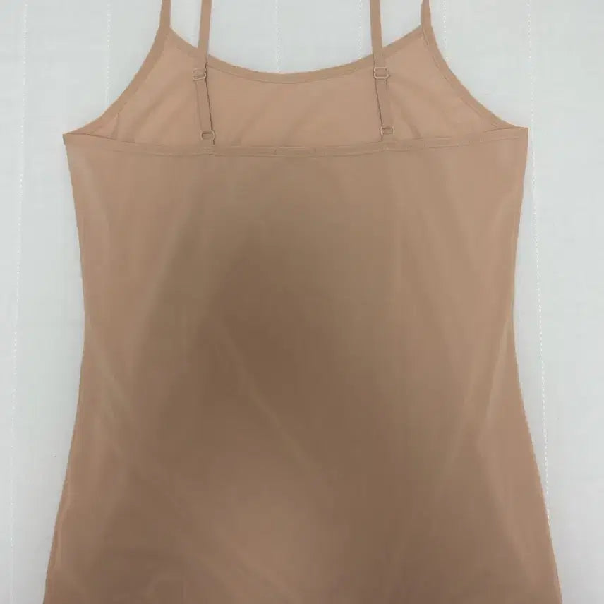 [BUNJANG] Sleeveless T-shirt / 나시티셔츠