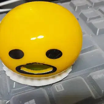 [SOLD OUT] 형광그린 토하는 슬라임 먹뱉슬라임 구토슬라임 말랑이 슬라임