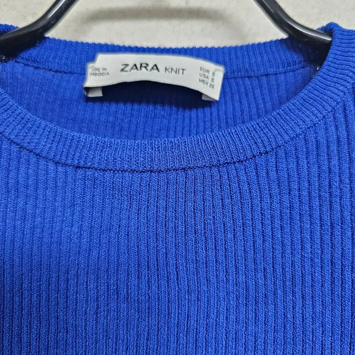 [BUNJANG] ZARA Blue Stripe Cropped Knit / 자라 ZARA 블루 스트라이프 크롭 니트