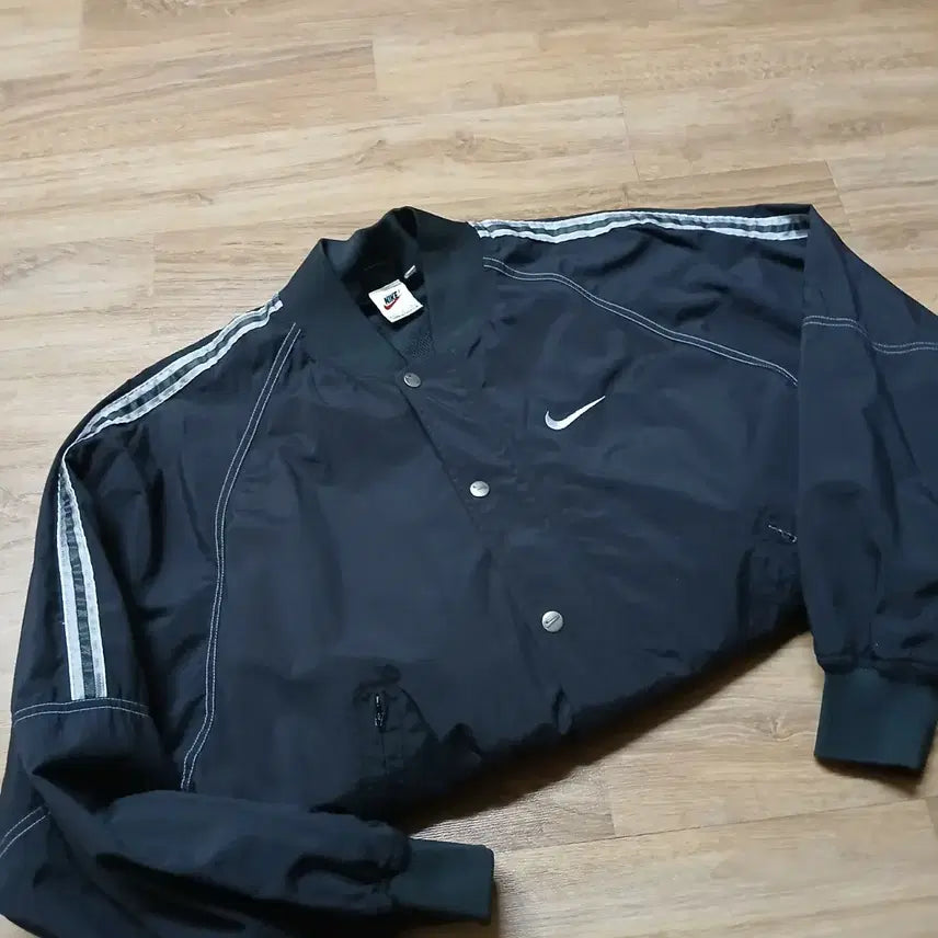[BUNJANG] Nike 90s Old School Windbreaker Jacket / 나이키 NIKE 90년대 올드스쿨 바람막이 자켓 우븐 빈티지