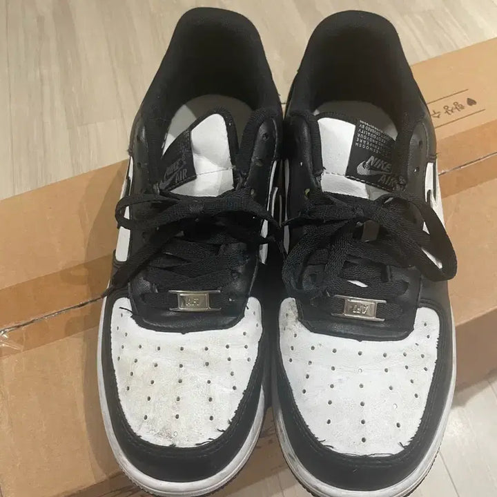 [BUNJANG] Nike Air Force 1 Black/White Sneakers / 나이키 에어포스1 블랙/화이트