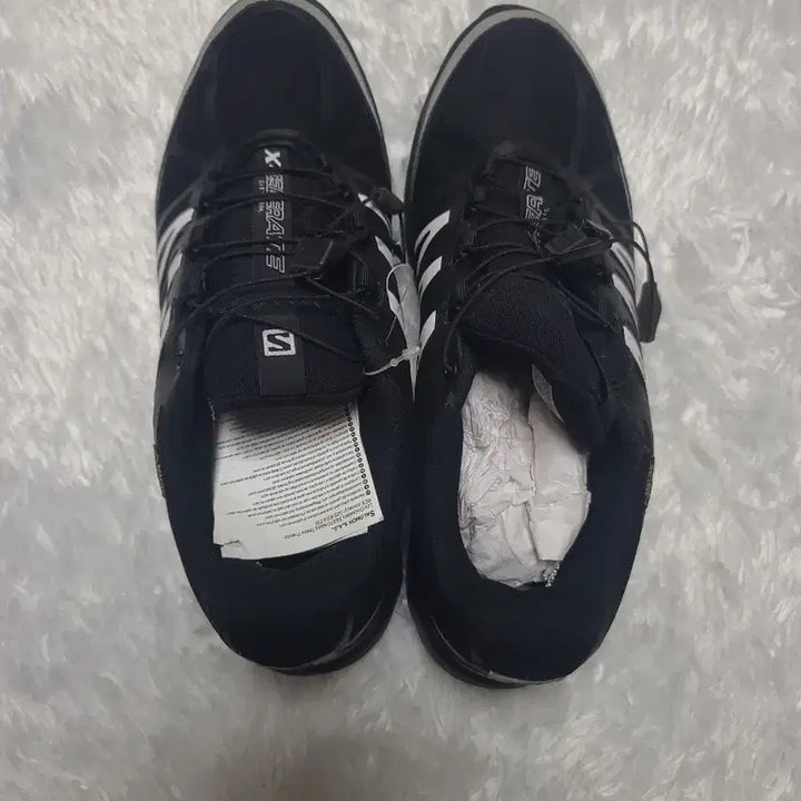 [SOLD OUT] 살로몬 엑셀레이트 고어텍스 런닝화 275mm 새 상품