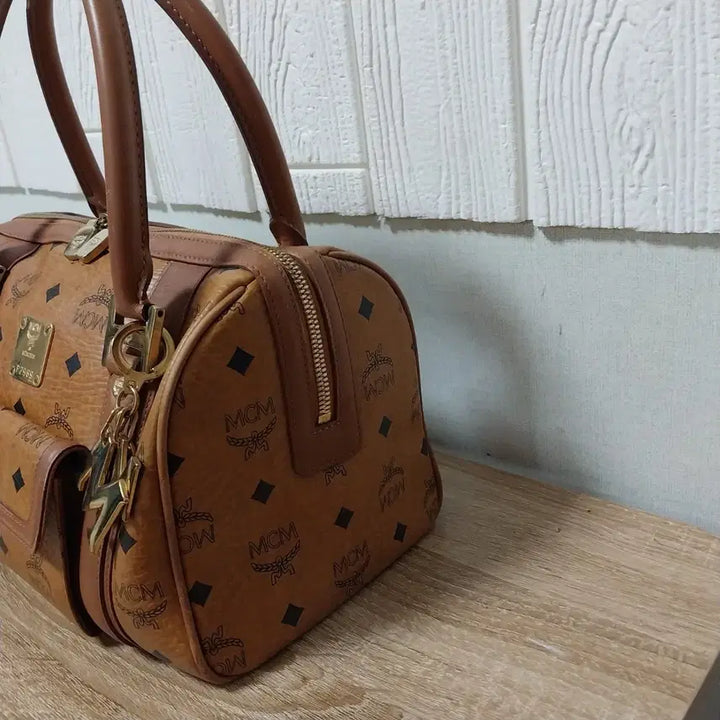 [BUNJANG] MCM Visetos Boston Bag Brown / MCM 비세토스 보스턴백 브라운(정품)