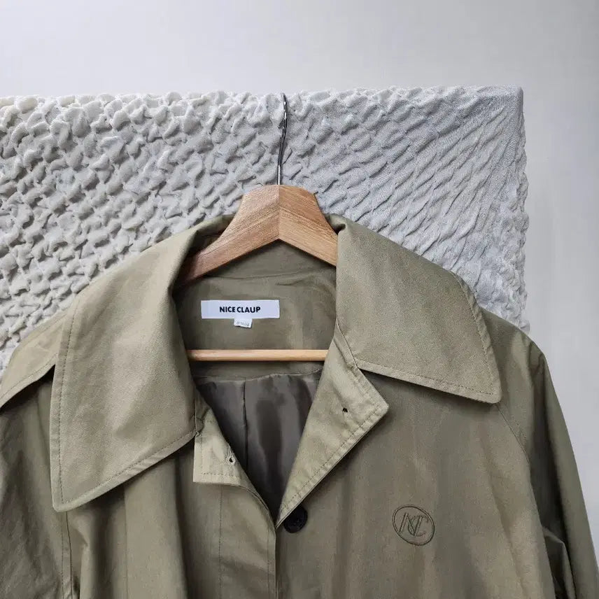 [BUNJANG] Nice Clab Beige Half Trench Coat / 나이스클랍 베이지 하프 트렌치 코트