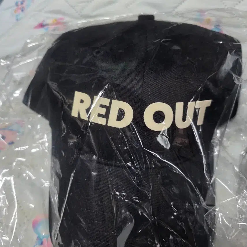 [SOLD OUT] 요네즈켄시 RED OUT 모자 미개봉