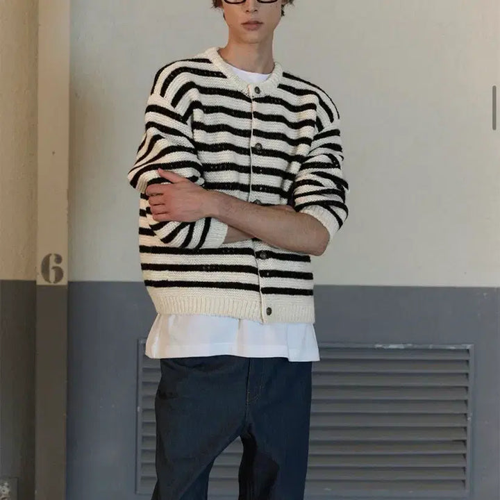 [BUNJANG] STU Round Neck Striped Cardigan Ivory / STU 라운드넥 스트라이프 가디건 아이보리
