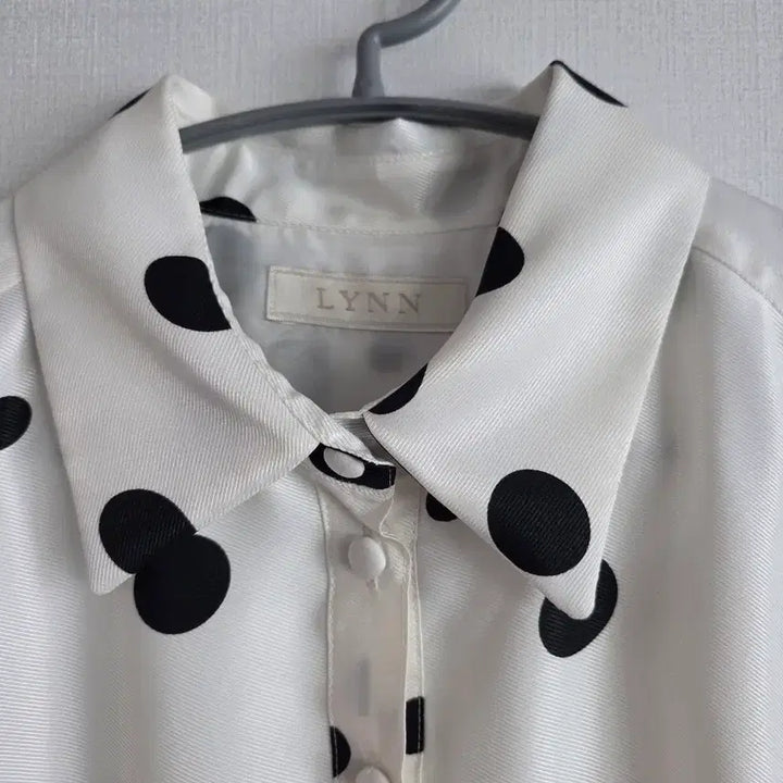 [BUNJANG] LYNN Dot Pattern Ribbon Midi Dress / LYNN 린 도트 패턴 리본 원피스