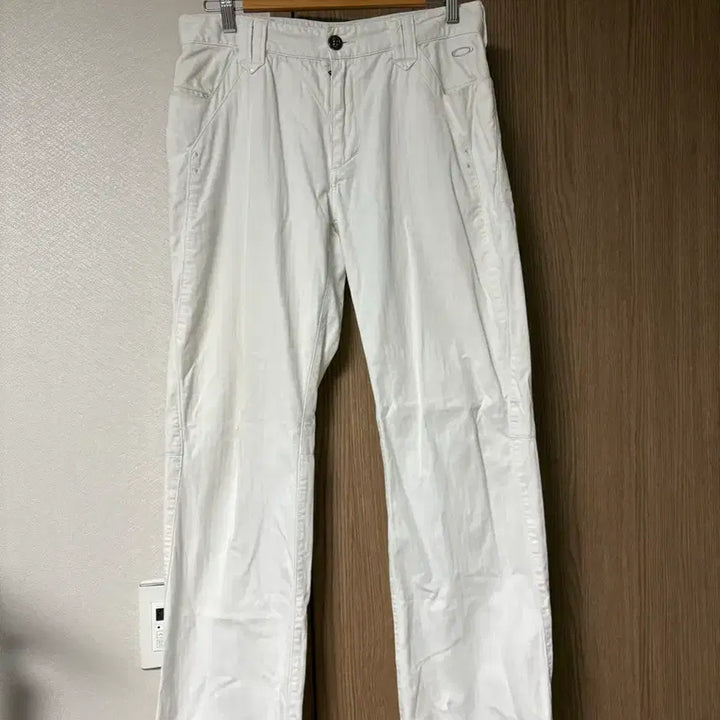 [BUNJANG] Oakley White Herringbone Textured Cotton Blend Pants M / 오클리 화이트 팬츠 M