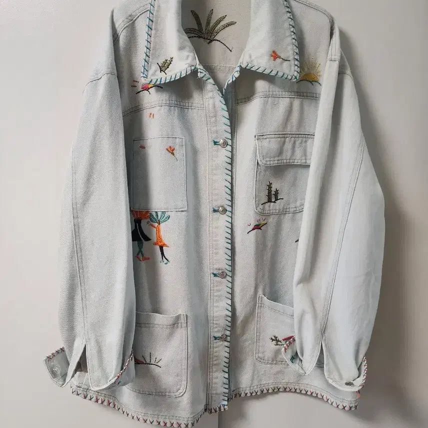 [BUNJANG] Unique Embroidered Denim Jacket / 유니크 자수데님 자켓(새상품)