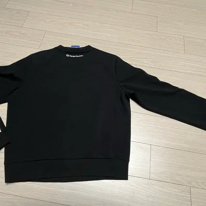 [BUNJANG] Sergio Tacchini Black Sweatshirt Size S / Sergio Tacchini 세르지오 타키니 블랙 맨투맨 S(90)