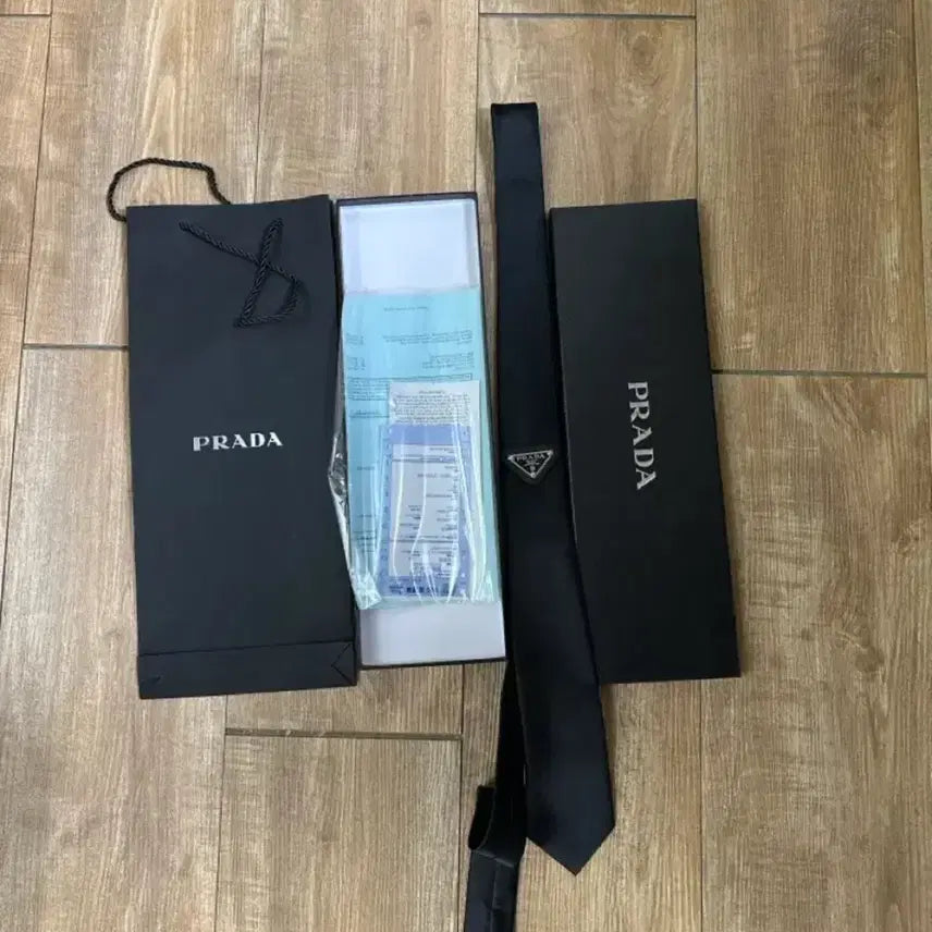 [BUNJANG] Prada Tie / 프라다 넥타이