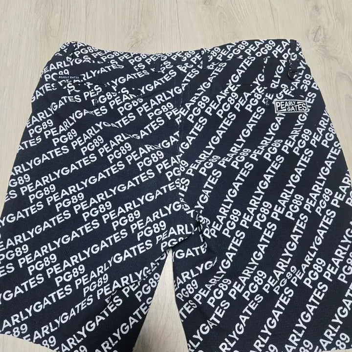 [BUNJANG] Fair Li Gaits Logo Print Shorts / 파리케이츠 반바지 34~36