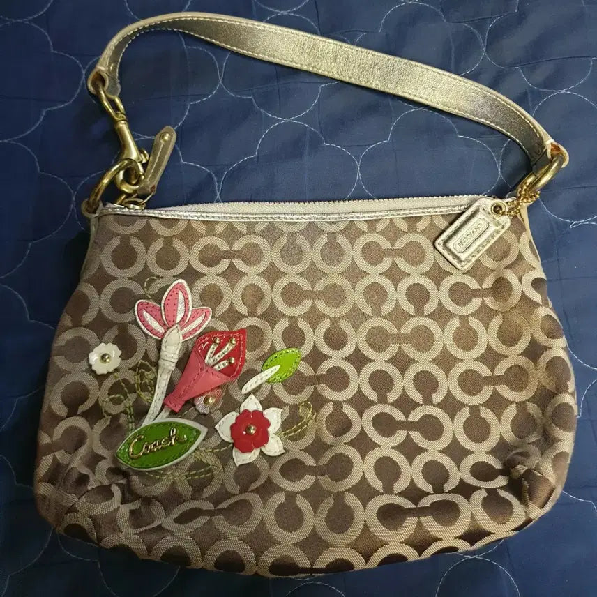 [SOLD OUT] (빈티지) COACH 코치 모노그램 플라워 패치 미니 숄더백