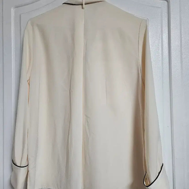 [BUNJANG] G Studio Ribbon Blouse / g스튜디오 커프스소매 블라우스 리본블라우스 상태굿