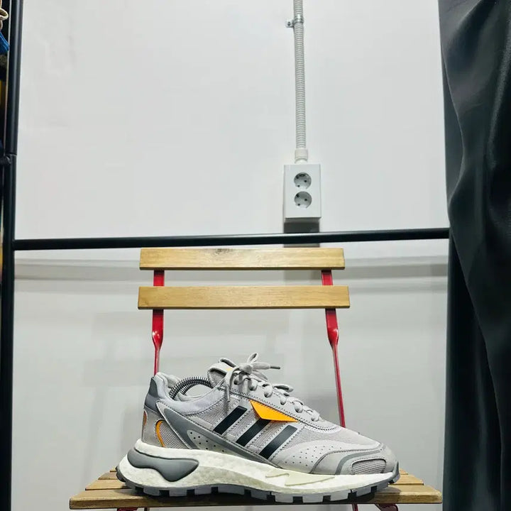 [BUNJANG] Adidas P9 Retro Gray Sneakers / 270) 아디다스 운동화 남성 남자 신발 래트로 P9 그레이