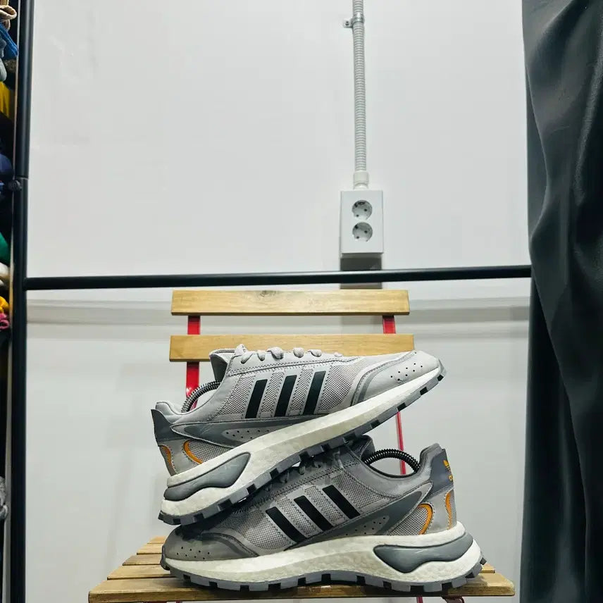 [BUNJANG] Adidas P9 Retro Gray Sneakers / 270) 아디다스 운동화 남성 남자 신발 래트로 P9 그레이