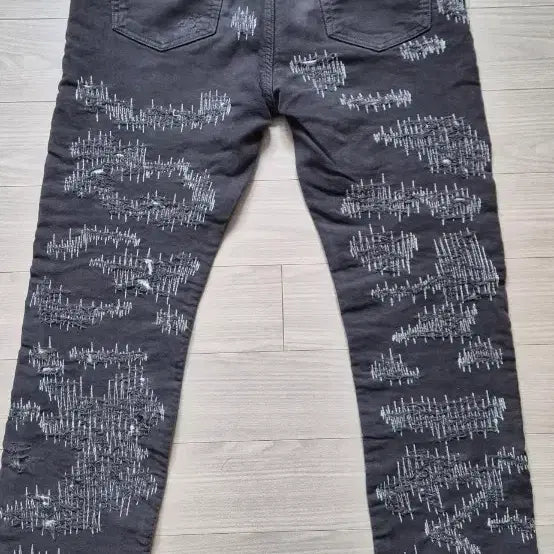 [BUNJANG] Under My Car Konic Section Moleskin Distressed Jeans / undermycar 코닉섹션 몰스킨 디스진 언더커버85 오마주