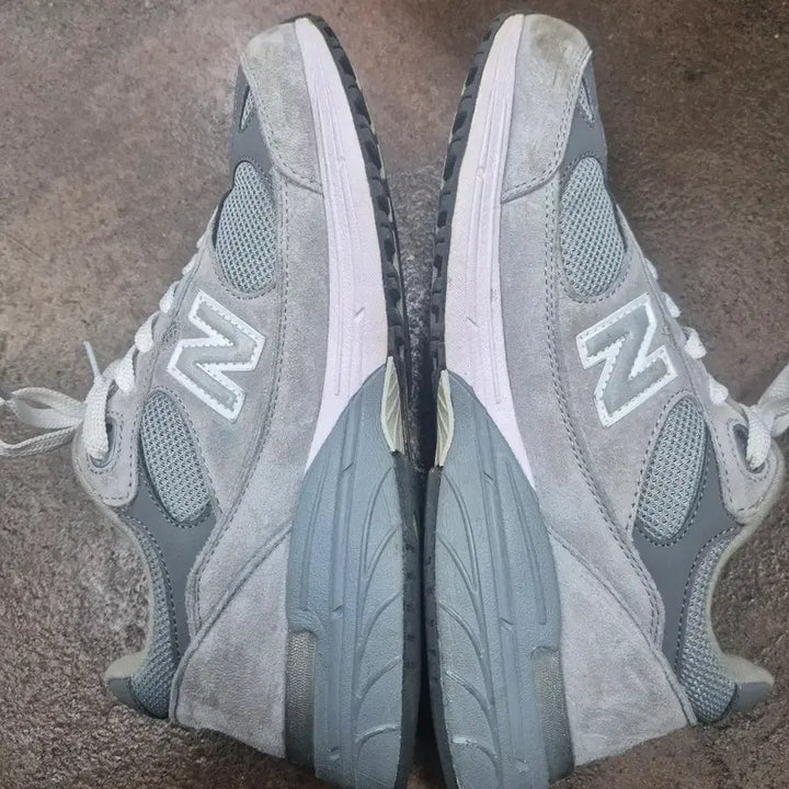 [BUNJANG] New Balance 993 Gray Sneakers / 뉴발란스 993 그레이 / 265미리